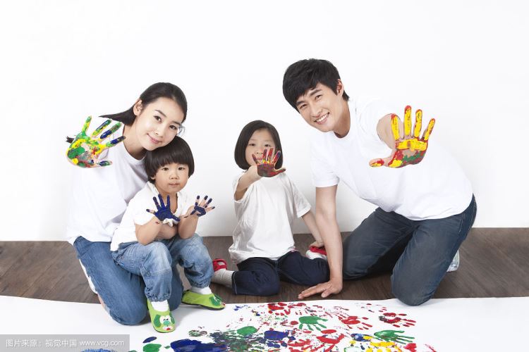 李嘉誠：一個人事業上再大的成功也彌補不了教育子女失敗的遺憾！