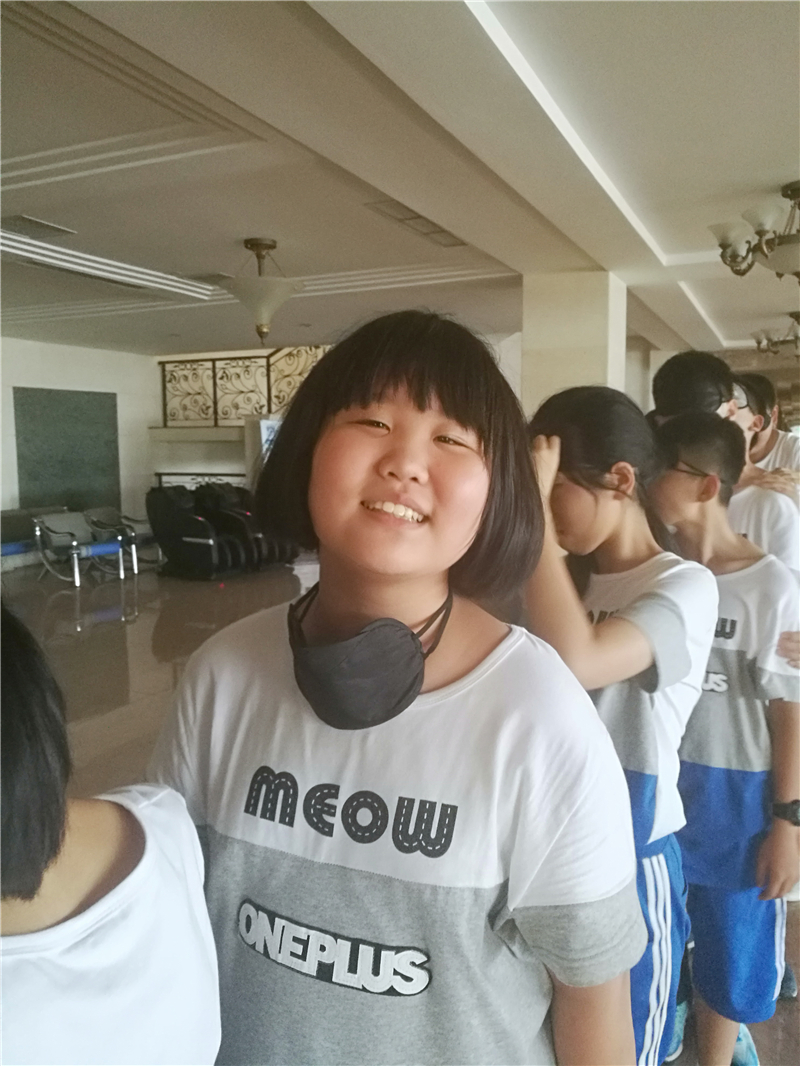 李佳寧.jpg 李佳寧.jpg